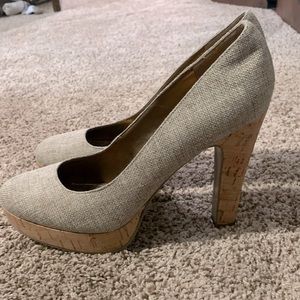 Nine West women’s cork sole pumps